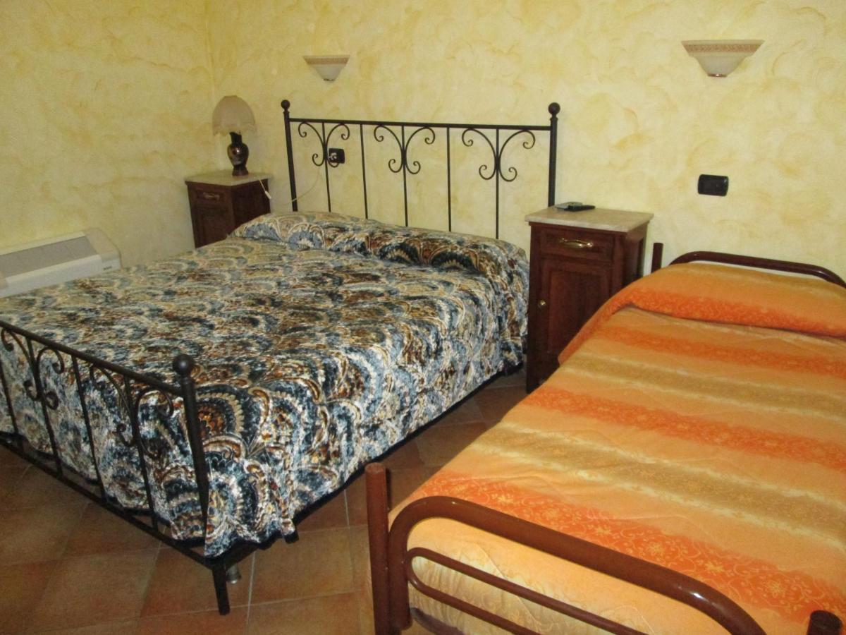 Agriturismo Il Vecchio Carro Campli Kültér fotó