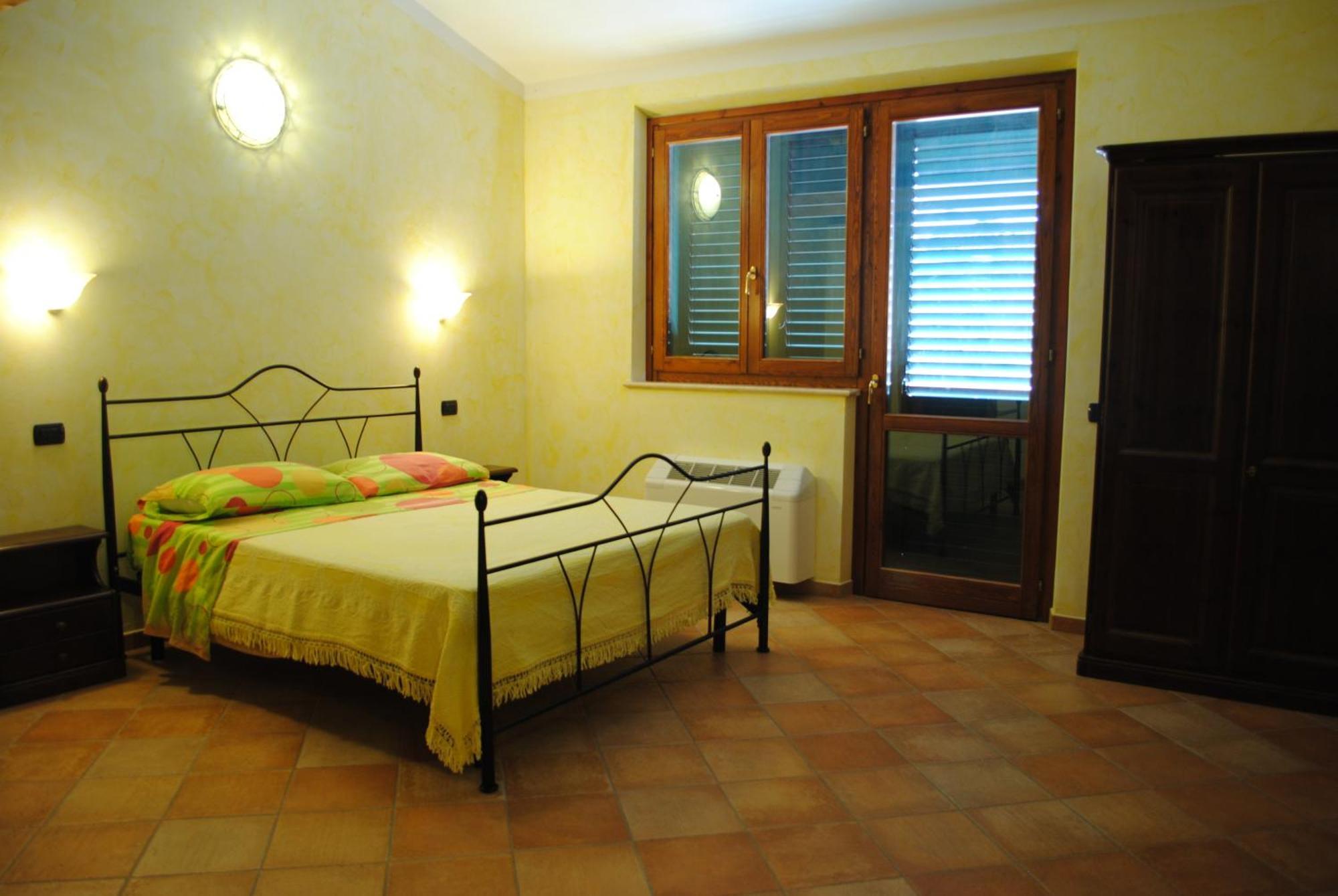 Agriturismo Il Vecchio Carro Campli Kültér fotó
